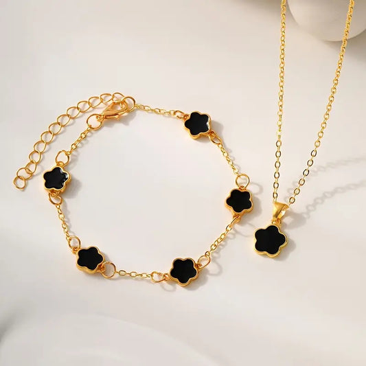 Vintage Clover Bracelet